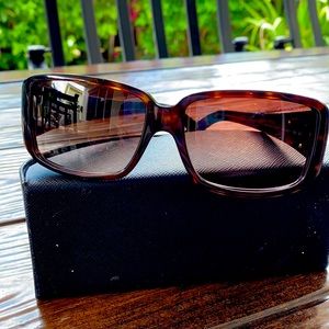 PRADA tortoise shell logo sunglasses